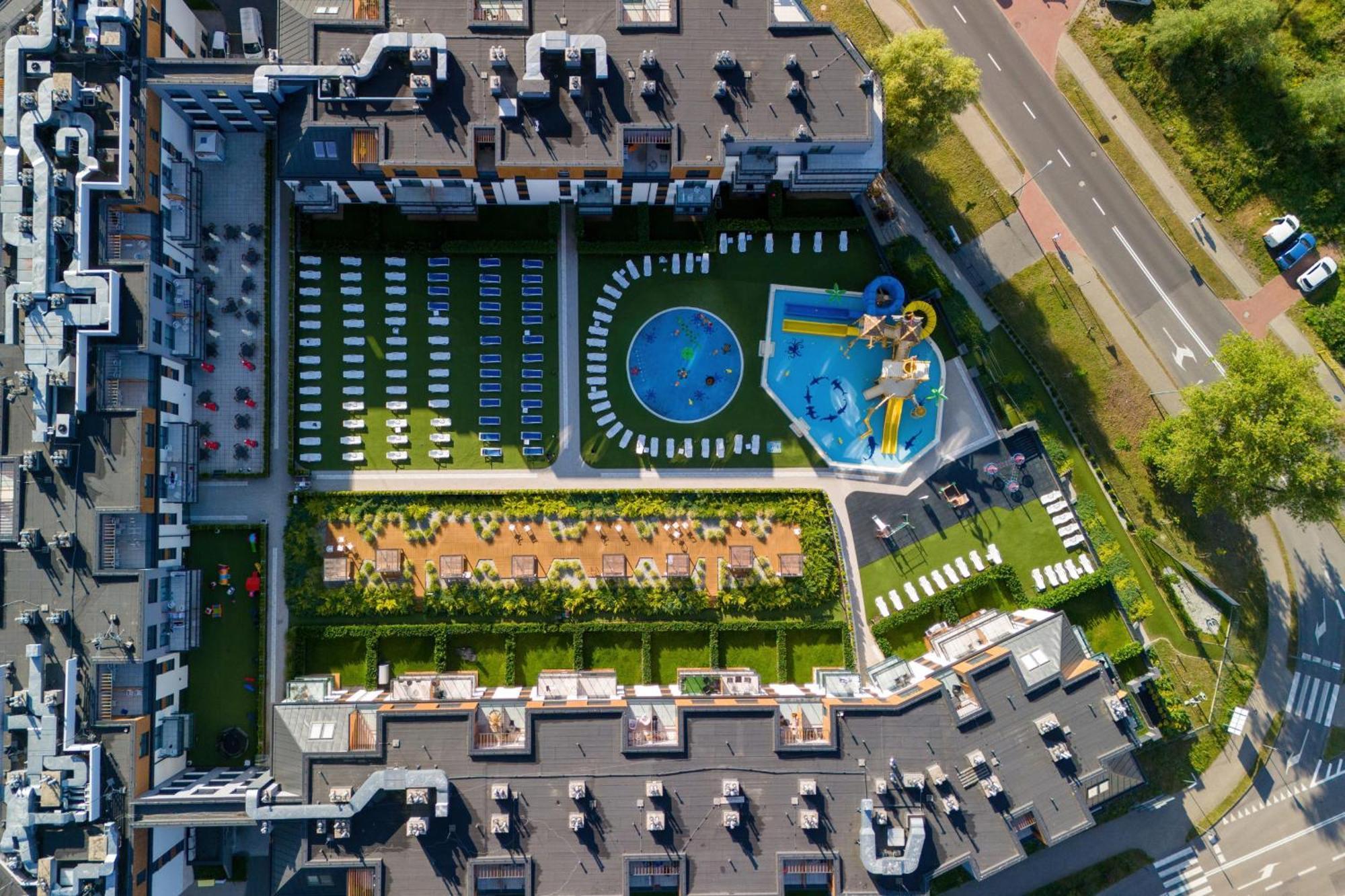 Bel Mare Lux Apartment B105 With Patio Garden By Noclegi Renters Miedzyzdroje Bagian luar foto