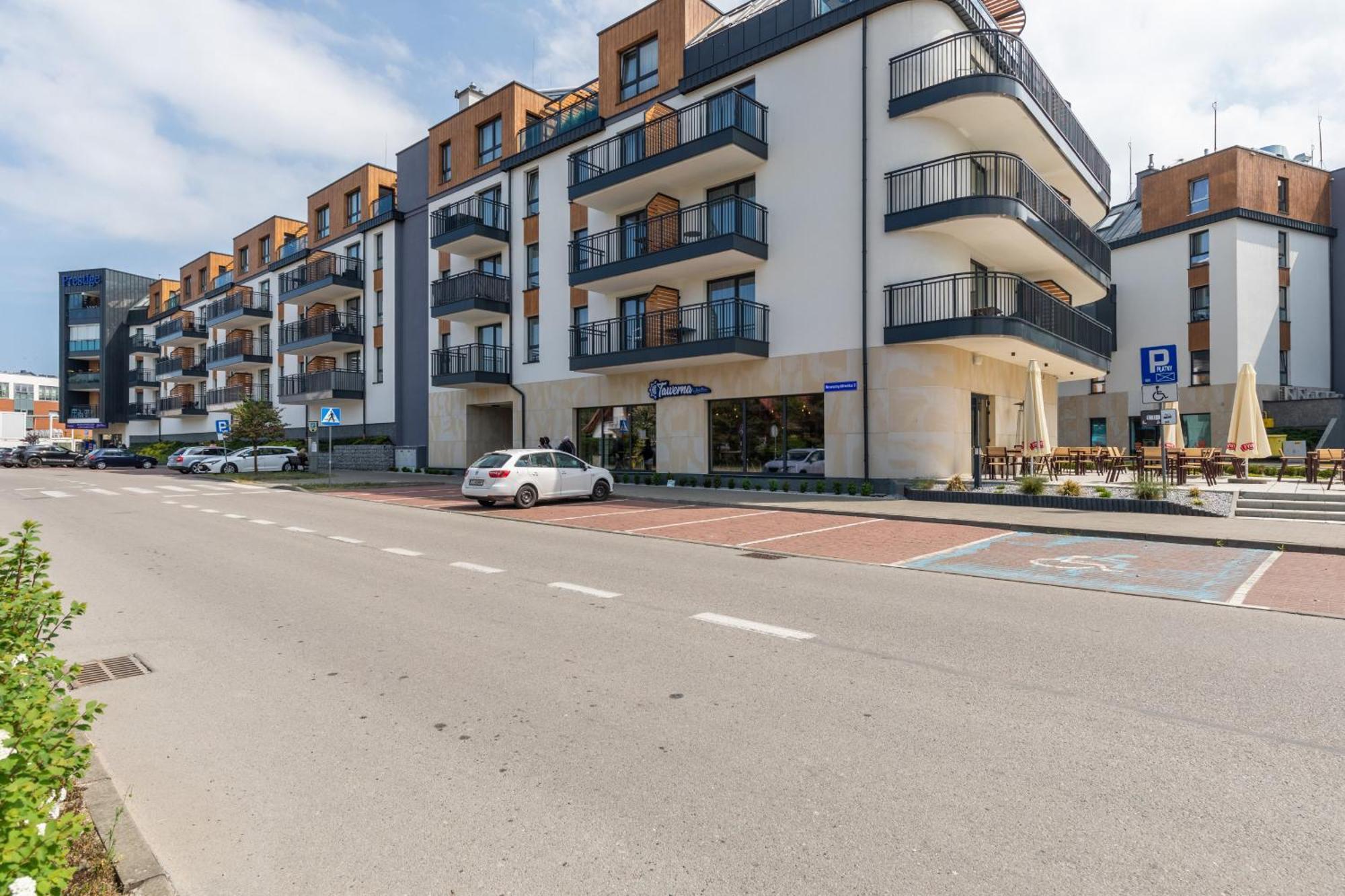 Bel Mare Lux Apartment B105 With Patio Garden By Noclegi Renters Miedzyzdroje Bagian luar foto